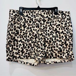 NWT Torrid Leopard dress shorts size 18 brown black